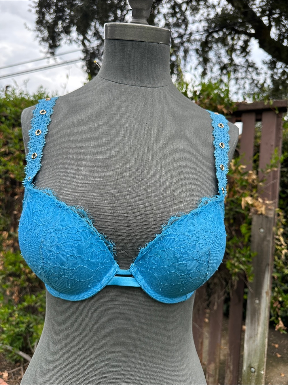 Victoria’s Secret Very Sexy Lace Push-Up Bra - Blue